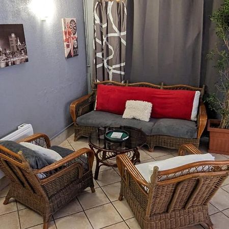 Chambres D'Hotes Les Lits Des Fees Saint-Floret Dış mekan fotoğraf