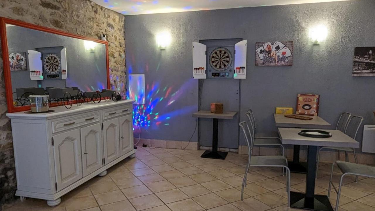 Chambres D'Hotes Les Lits Des Fees Saint-Floret Dış mekan fotoğraf